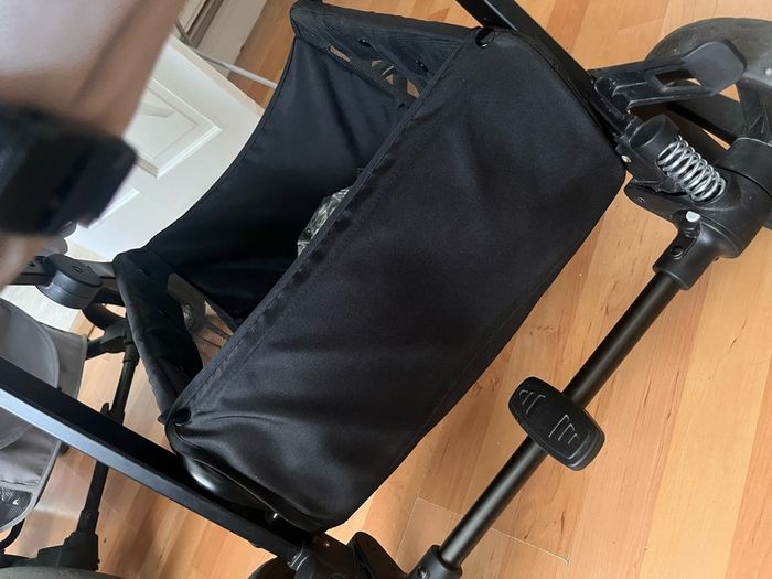 Baby travel system and baby rocker (collection only)