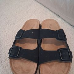 Ladies sandles
