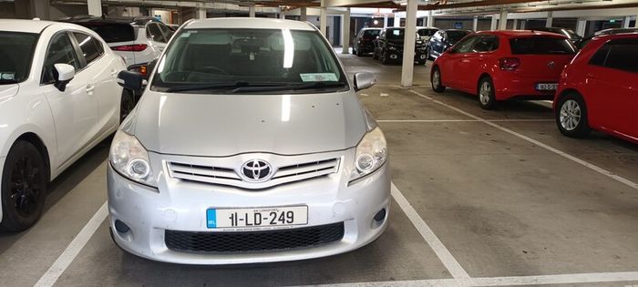 2011 Toyota Auris