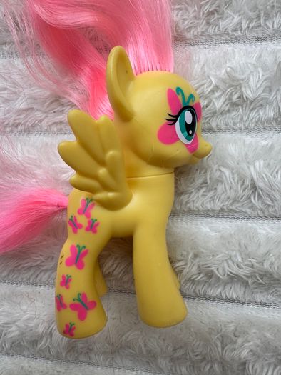 My Little Pony Cutie Mark Magic Fluttershy approx. 9 cm. Used Please see photos