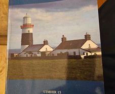 An Linn Bhui. Irish Ghaeltacht Na Ndeise. Uimhir 13. Large Volume Paperback In Good Condition.  See Photos For Same.