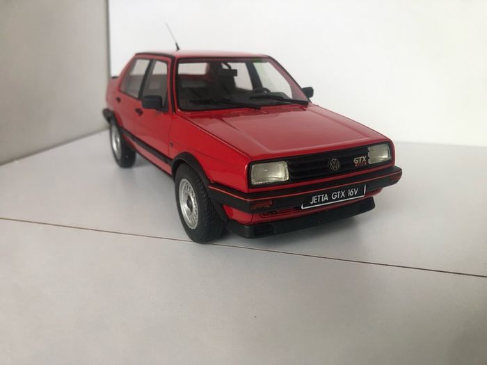 model cars Autoart, minichamps, Otto, Norev etc