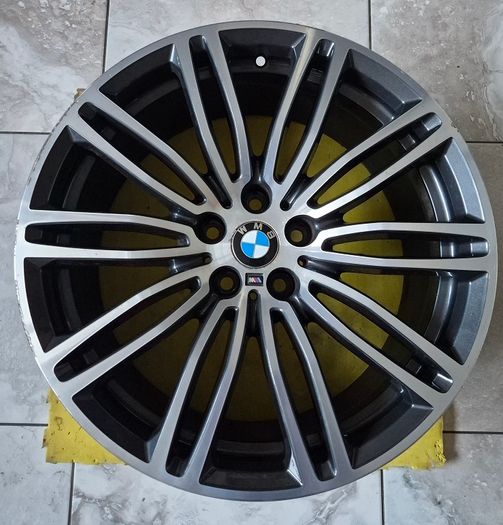 1 x Genuine BMW 5 Series G30 G31 19'' 664M (FRONT) Delivery