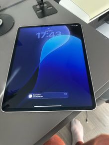 Apple iPad Pro 12.9 6th Gen M2 256GB