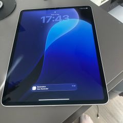 Apple iPad Pro 12.9 6th Gen M2 256GB