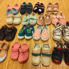 Girls shoes and sandals - 19 to 23 size