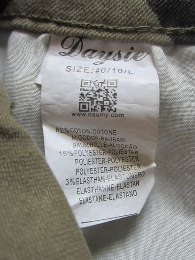 Short Green Camouflage Cargo Skirt - BNWT