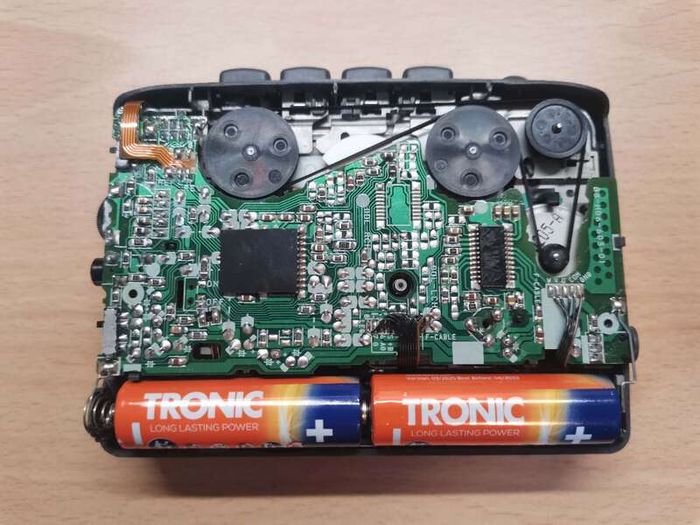 AIWA HS-GS282 Walkman Cassette Player
