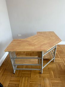 corner desk