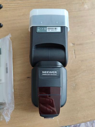 Neewer NW 565EX TTL Flash