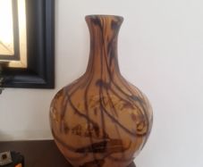 Glass vase