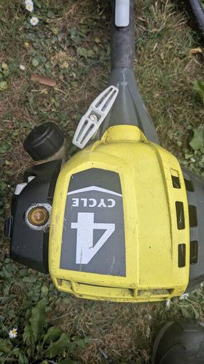 Ryobi 4 stock strimmer plus extention