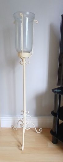 Tall floor candle holder stand