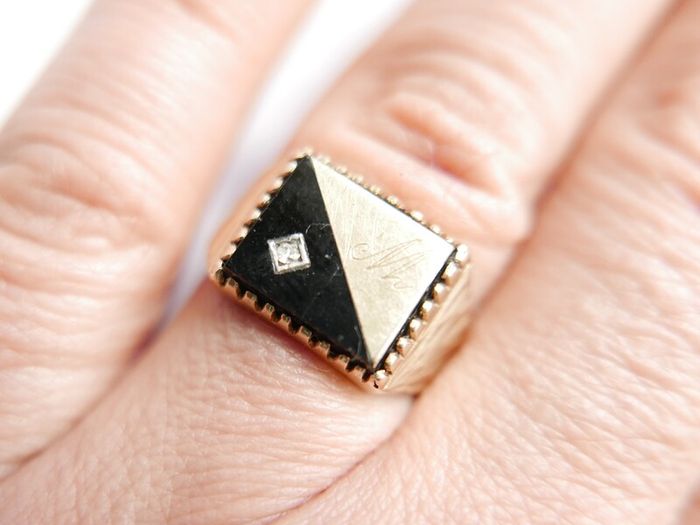 Mens Ring Signet Genuine Solid 9Ct Yellow Gold Onyx 3,3g size S1/2
