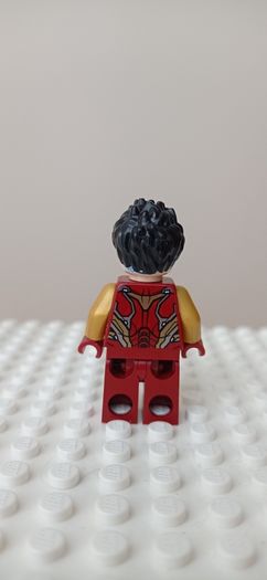 Genuine Lego Super Heroes minifigure