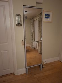 Mirrored Cabinet