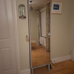 Mirrored Cabinet
