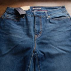 brand new Tommy Hilfiger jeans curve skinny