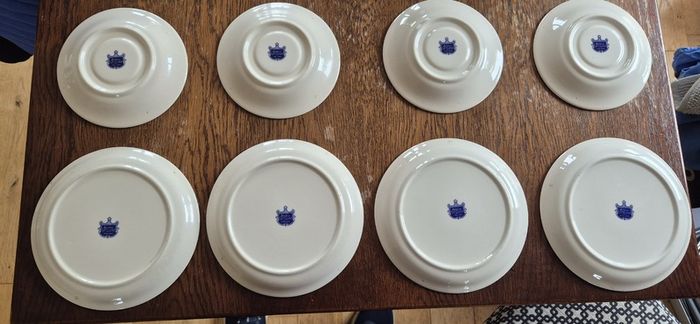 Vintage Blue & White Willow Pattern Plates, Set of 8 (4 plates,4 saucers)
