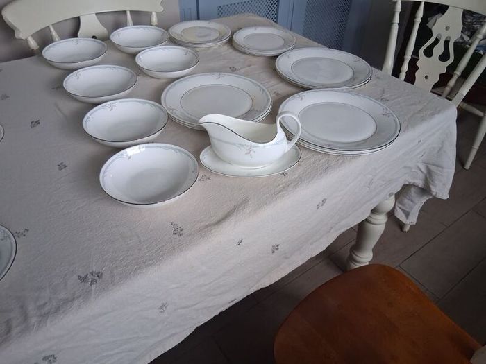 Royal Doulton fine bone china sets