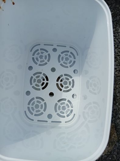 Baby bottle steriliser