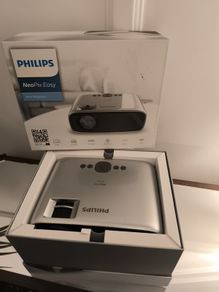 Philips NeoPix Easy Mini Projector Plus Projector Table