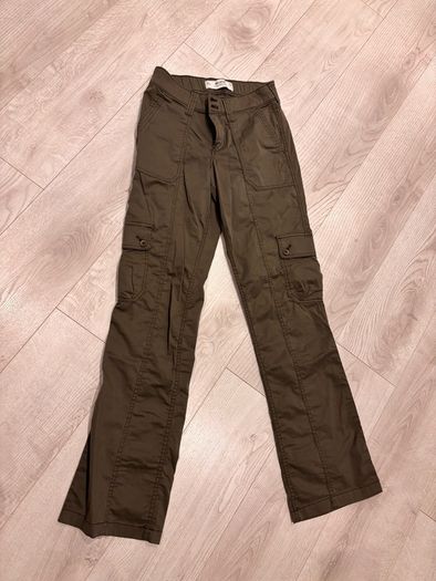 Hollister Cargo Trousers (khaki green)