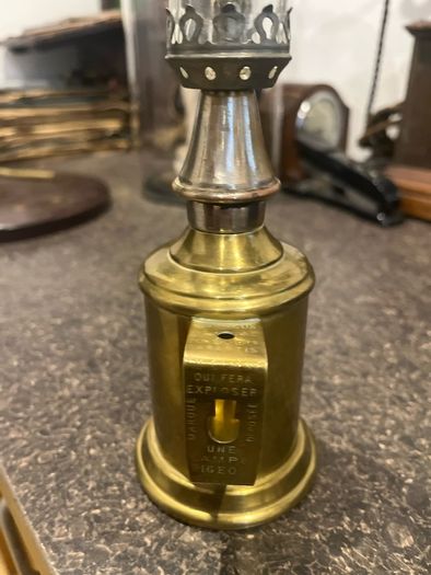 Antique French Pigeon Lamp