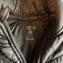 sleeveless sports jacket Image 4