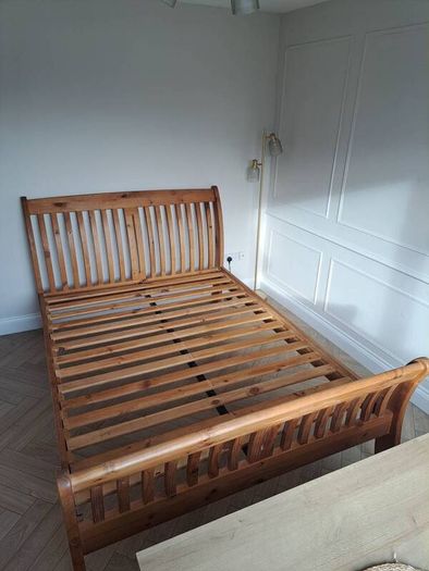King Size Solid Wood Sleigh Bed Frame