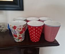porcelain mugs