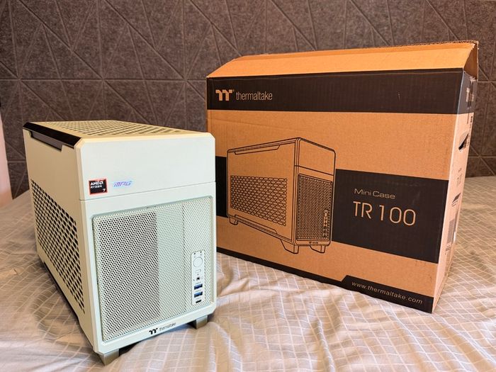 Thermaltake TR100 | Mini Tower | Super Compact | Matcha Green