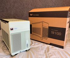 Thermaltake TR100 | Mini Tower | Super Compact | Matcha Green