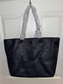 Bnwt Coach Turnlock Bag In Navy