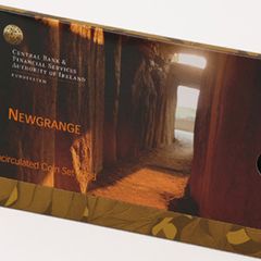 2008 Ireland Central Bank Uncirculated Coin Set Newgrange, Co, Meath. Ideal Birthday Gift.