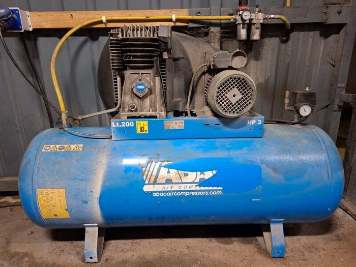 Air Compressor