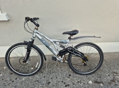 Goldrush Thriller Bike