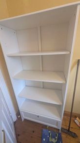 bookshelf