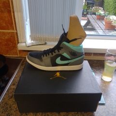 Air Jordan 1