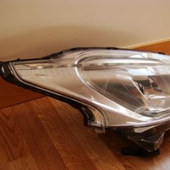 Peugeot 208 GTI Headlight Drivers Side LED 9802848480 Price Drop ! !