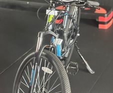 7 E bikes