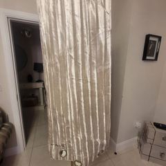 Nearly new from spare room kylie eyelit curtains