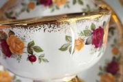 Arklow Fine Irish Bone China Cottage Roses Dining Set