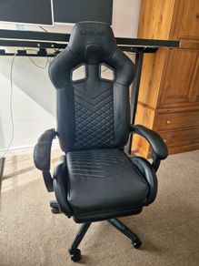 Gaming chair
