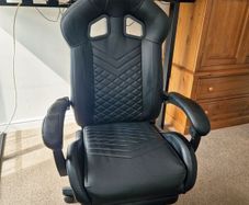 Gaming chair