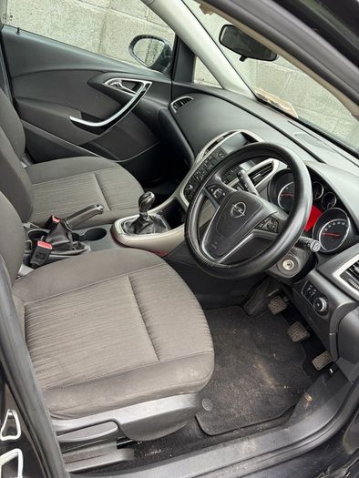 2012 Opel Astra