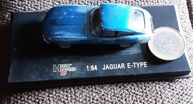 E-type jaguar