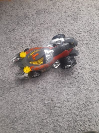 large hotwheels car