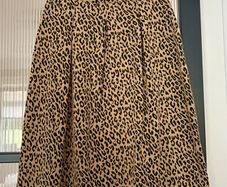 Marks and Spencer skirt Size 12