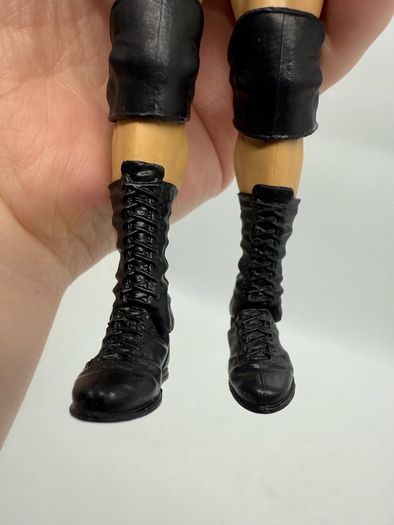 wwe elite series 32 Cody Rhodes action figure